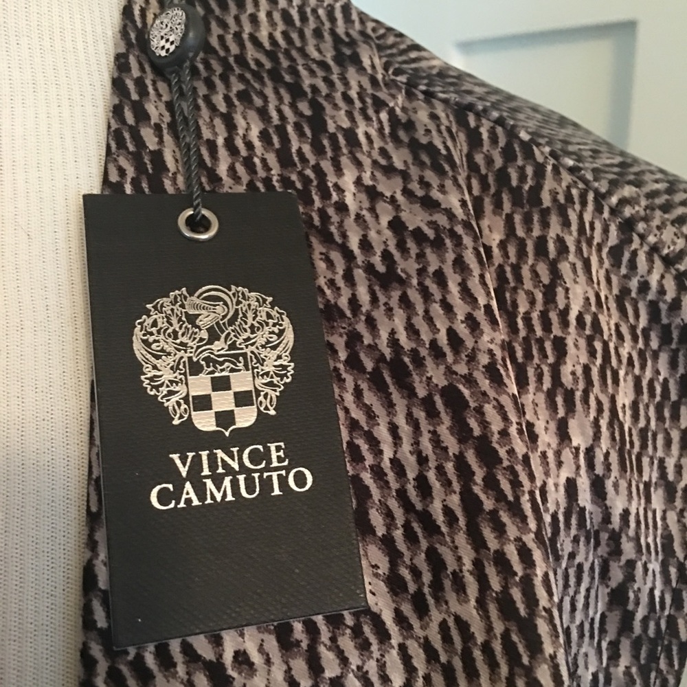 Vince Camuto Top